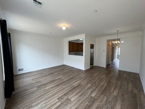 143 Admiral Ln in Bronx, NY - Building Photo - Building Photo