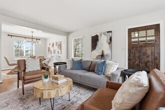 5956 Crestwood Cir in Birmingham, AL - Building Photo - Building Photo