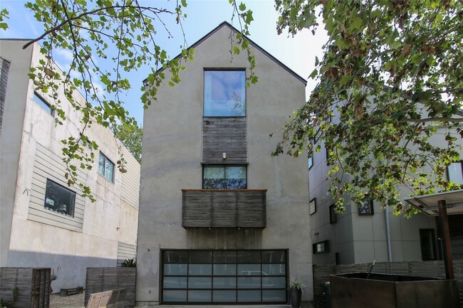 property at 730 Tulane St