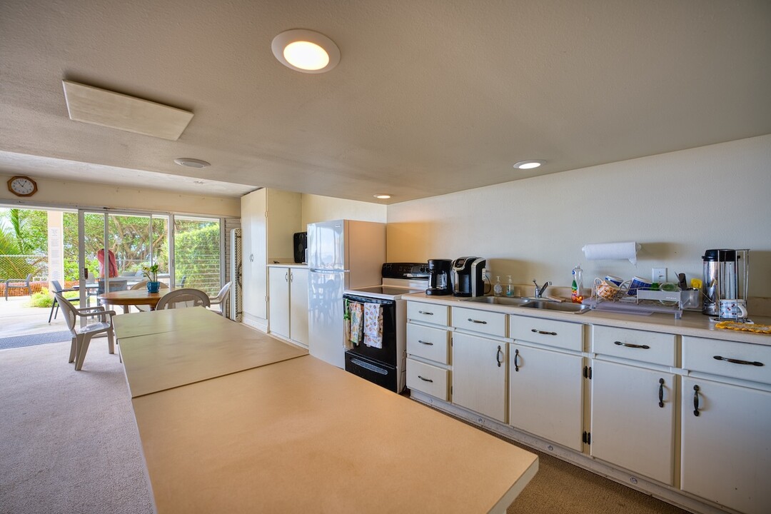 84 Pukihae St in Hilo, HI - Building Photo