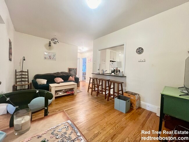 property at 62 Egmont St