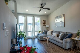 452 Latta St NE in Atlanta, GA - Building Photo - Building Photo