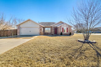 3109 SW Wentworth Ave in Bentonville, AR - Building Photo - Building Photo
