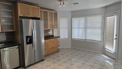 7704 Earp Way in Austin, TX - Building Photo - Building Photo