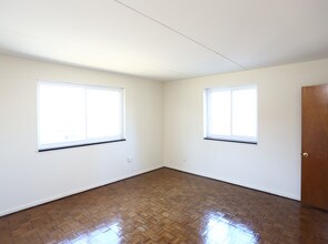 Newtown Towers Apartments in Newtown Square, PA - Foto de edificio - Interior Photo