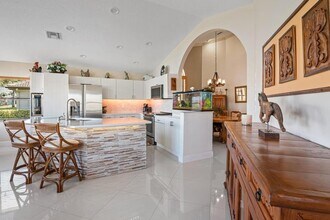 7211 Sweet Bay Ct in Boynton Beach, FL - Foto de edificio - Building Photo