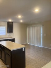 4673 Ametrine Ct in Las Vegas, NV - Building Photo - Building Photo