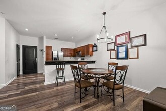 870 Mayson Turner Rd NW in Atlanta, GA - Building Photo - Building Photo