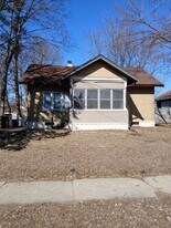 1610 Post Ave in Rockford, IL - Building Photo