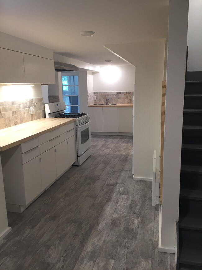 604 Spencer Rd, Unit 2 in Ithaca, NY - Building Photo - Building Photo