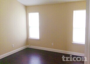 621 Hoskins Ridge Ln in Charlotte, NC - Building Photo - Building Photo