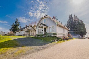 1902 State St in Everett, WA - Building Photo