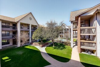 218 N Texas Blvd in Denton, TX - Building Photo - Building Photo