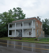 1111-1113 E Main St Apartments