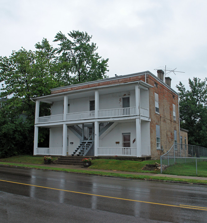 1111-1113 E Main St in Springfield, OH - Foto de edificio