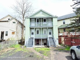 117 Wyoming Ave, Unit 1 in Scranton, PA - Building Photo
