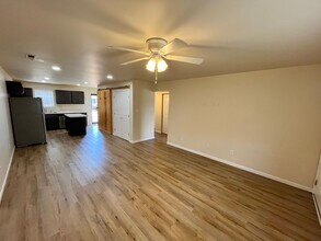 207 W Eldon St in Cuba, MO - Building Photo - Building Photo