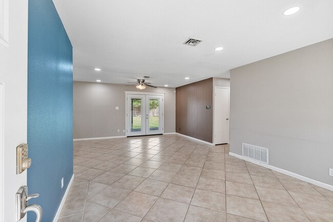 513 Greenway Dr in Corpus Christi, TX - Building Photo - Building Photo