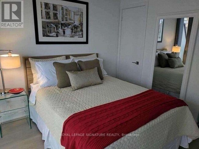 57 St Joseph St in Toronto, ON - Building Photo - Building Photo