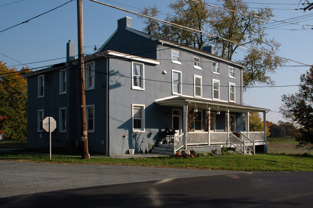 716-724 Strickersville Rd in Landenberg, PA - Foto de edificio