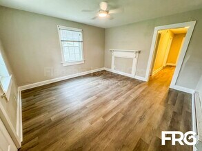 804 Bancroft Ave in Greenville, NC - Foto de edificio - Building Photo