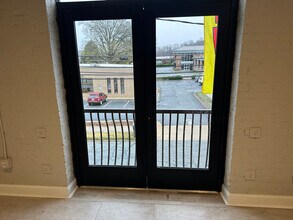 104 S 4th St in Mebane, NC - Building Photo - Building Photo