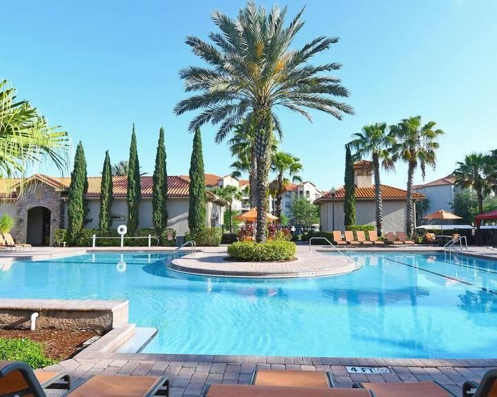 1351 Tuscan Terrace in Davenport, FL - Foto de edificio