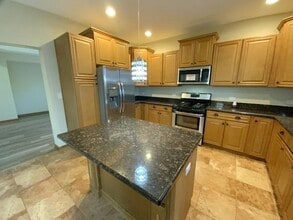 533 Colley Dr in St. Charles, IL - Building Photo - Building Photo