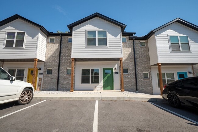 property at 1195 N Pink Ter