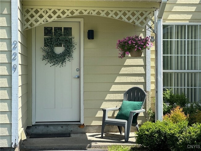 229 Wildwood Ridge in Frankfort, NY - Foto de edificio - Building Photo