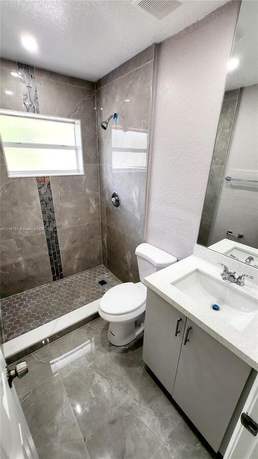 416 S 28th Ave in Hollywood, FL - Foto de edificio - Building Photo