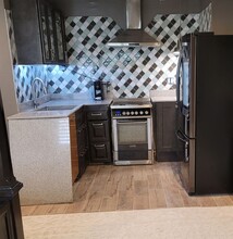 1819 S Beverly Way in Las Vegas, NV - Building Photo - Building Photo