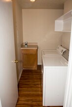 1210 webhollow in Bryan, TX - Foto de edificio - Building Photo