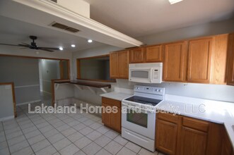 2762 Gale Rose Dr in Lakeland, FL - Building Photo - Building Photo