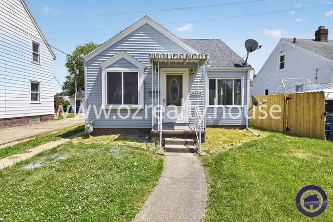 property at 3434 Bellevue Rd