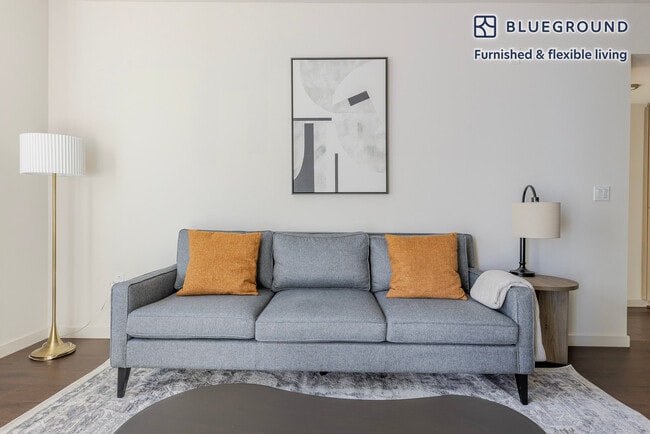 650 E Capitol Ave, Unit FL4-ID2021 in Milpitas, CA - Building Photo - Building Photo