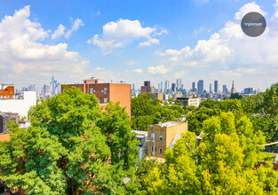 548 6th Ave in Brooklyn, NY - Building Photo - Interior Photo