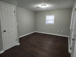 2003 Jones St in Malvern, AR - Building Photo - Building Photo