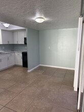 467 Willow Tree Dr in Melbourne, FL - Building Photo - Building Photo
