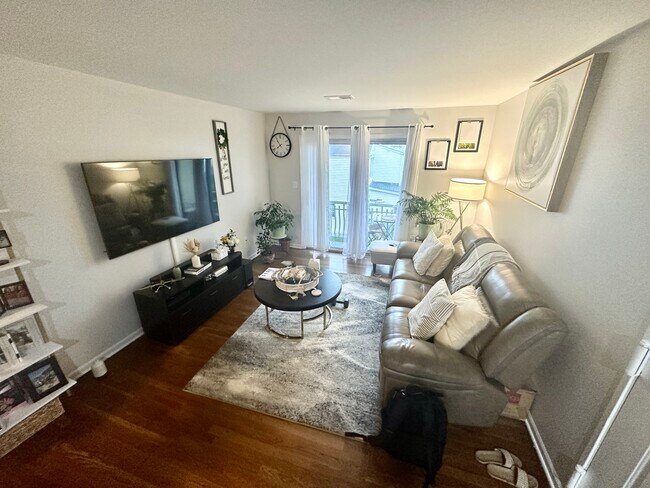 272 Walnut St, Unit 9 in Newark, NJ - Building Photo - Building Photo