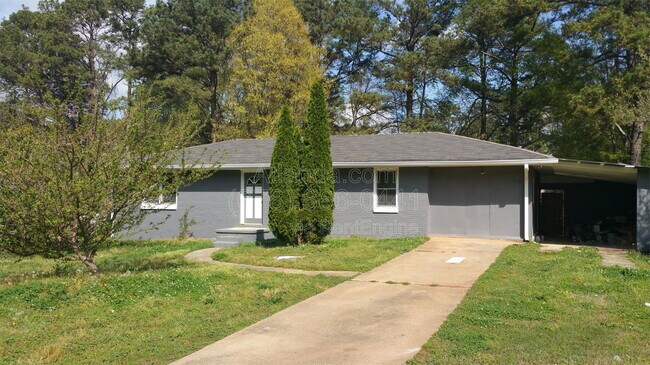 property at 3728 Loren Dr