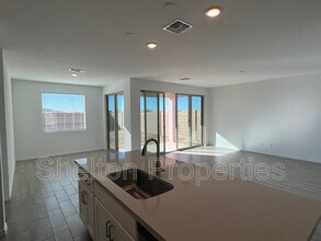 7721 W Saddlehorn Rd in Peoria, AZ - Building Photo - Building Photo