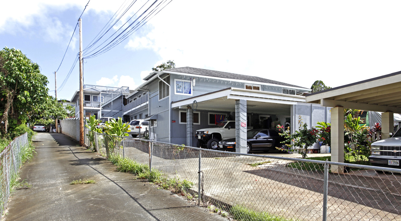 45-211 Lilipuna Rd in Kaneohe, HI - Building Photo