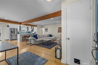 3528 Pacific Ave in Manhattan Beach, CA - Building Photo - Building Photo