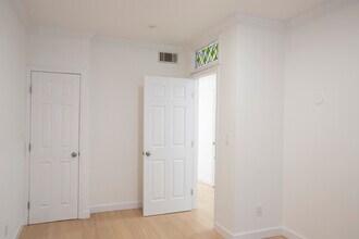 1609 Deford Bailey Ave in Nashville, TN - Foto de edificio - Building Photo