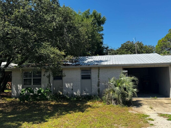 property at 304 Kelly St