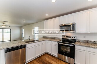 1710 NW 18th St in Cape Coral, FL - Building Photo - Building Photo