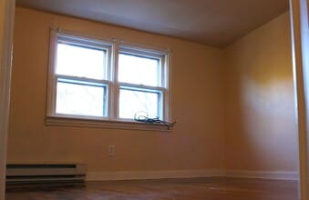 3952 N 6th St in Harrisburg, PA - Building Photo - Building Photo