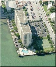 Biscayne 21 in Miami, FL - Building Photo - Building Photo