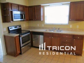 4171 Dunraven Ln in Jacksonville, FL - Building Photo - Building Photo